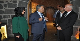 11. Cumhurbaşkanı Abdullah Gül Karsta