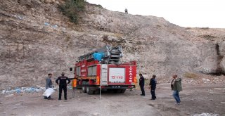 İtfaiyeden Yavru Köpek İçin Seferberlik