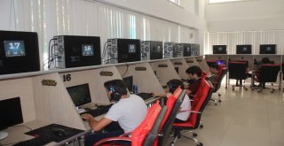 Manavgat Polisinden Okul Öncesi  Park Ve İnternet Kafe Denetimi