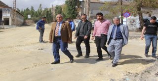 Başkalede Sıcak Asfalt Çalışması