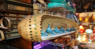 (Özel) Kendi Yetiştirdiği Su Kabaklarını Sanat Eserine Dönüştürüyor