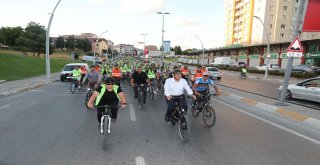Makam Aracını Terk Eden Başkanlar Bisiklet Turunda Buluşuyor