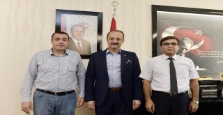 Akgül, Türkiye Şehit Aileleri Ve Gaziler Vakfının Çalışmalarına İlişkin Bilgi Aldı