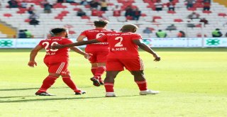 Spor Toto Süper Lig: Dg Sivasspor: 2 - Bursaspor: 0 (Maç Sonucu)