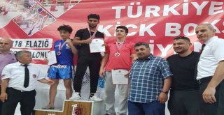 Bitlisli Sporcular Türkiye Şampiyonasından 8 Madalya İle Döndü