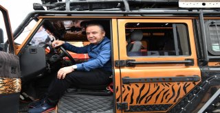 Başkan Böcek, Hobi Festte Off-Road Yaptı..