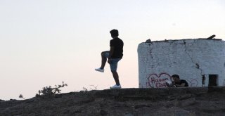 Kanlı Ay İle Aynı Karede Fotoğraf Çekinmek İçin Yarıştılar