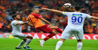 Spor Toto Süper Lig: Galatasaray: 0 - Kasımpaşa: 0 (İlk Yarı)