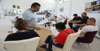 Engelsiz Kültür Ve Sanat Merkezi Müzik Atölyesinde Engel Yok