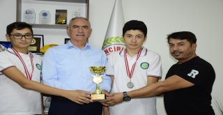 Kick Boksçculardan Başkan Kaleye Ziyaret