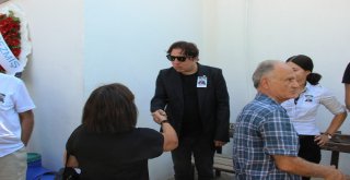 Fazıl Say Annesini Son Yolculuğuna Uğurladı