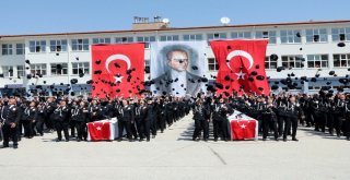 Yozgat Pomemde Mezuniyet Sevinci