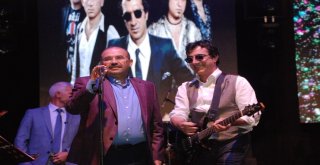 Bitlisliler Kurtuluş Gününde ‘Ayna İle Coştular