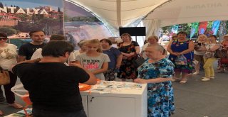 Rus Kadınlar Piyazın Tarifini Aldı