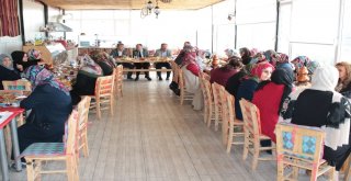 Başkan Özaltun, Beyşehirin Anneleriyle Buluştu