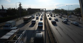 Okulların Açıldığı İlk Gün Bursa Trafiği Havadan Görüntülendi