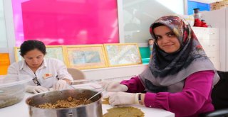 (Özel Haber) ‘Engelsiz Cafe İle Engelleri Aştılar