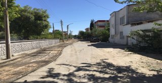 Cumhuriyet Mahallesinde Asfalt Öncesi Hazırlık Çalışması Yapılıyor