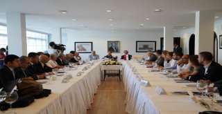 İzmirdeki Üniversite Ve Stklardan Ekonomi İçin Ortak Çalışma