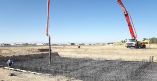 Tam Donanımlı Arıtma Tesisinde Hummalı Çalışma