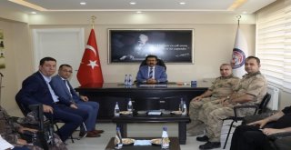 Diyarbakır Valisi Güzeloğlu, Licede Karakol Ve Üs Bölgelerini İnceledi