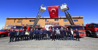 Belediye Başkanı Seçen, İtfaiye Personelleriyle Bir Araya Geldi