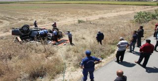 Tatilden Dönen Ailenin Bulunduğu Kamyonet Takla Attı: 1 Ölü, 3 Yaralı