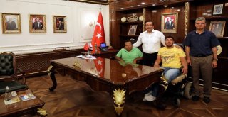 Engellilerden Başkan Atillaya Ziyaret