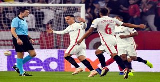 Uefa Avrupa Ligi: Sevilla: 3 - Akhisarspor: 0 (İlk Yarı)