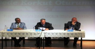 Dede Korkutun Türk Dünyasındaki Yeri Sempozyumda Konuşuldu