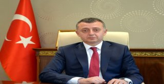 Vali Büyükakının Kurban Bayramı Mesajı