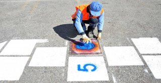 Büyükşehirden Çocuklar İçin Oyun Çizgileri