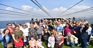 15 Bin Maltepeli Kadın İstanbul Boğazıyla Buluştu