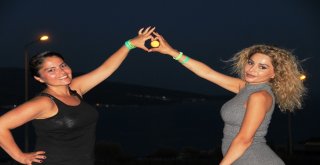 Kanlı Ay İle Aynı Karede Fotoğraf Çekinmek İçin Yarıştılar