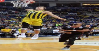 Tahincioğlu Basketbol Süper Ligi: Fenerbahçe: 78 - Beşiktaş Sompo Japan: 73