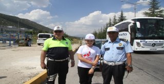Ispartada Kırmızı Düdük Ve Drone Eşliğinde Bayram Trafiği Denetimleri