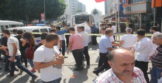 Çarşaflı Önleme Rağmen Meyve Suyu İçip Simit Yiyerek İzledi