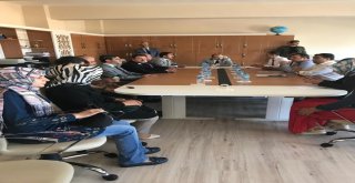 Vali Ustaoğlu Öğrenci Yaz Kampını Ziyaret Etti