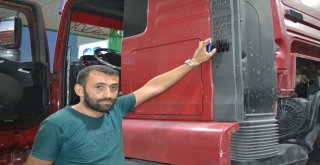 Afyonkarahisarlı Tır Şoförü Yaptığıyla Herkesi Şaşırttı