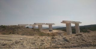 Vali Güvençer, İzmir-İstanbul Otoyolu İnşaatını İnceledi