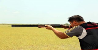 Avcılar, 15 Temmuz Şehitleri Anısına Hedefleri Vurdu