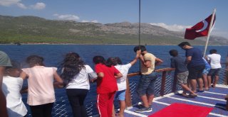 Dezavantajlı Çocuklara Yat Gezisi