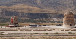 İmam Abdullah Türbesinin Minaresi Taşındı
