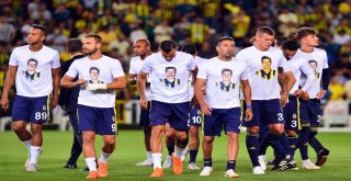 Fenerbahçe Isınmaya Pankart Ve Lefter Tişörtüyle Çıktı