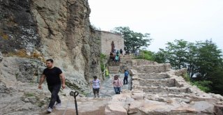 Trabzonda Bu Yılın 7 Aylık Döneminde Turistik Yerleri Ziyaret Edenlerin Sayısı 500 Bini Geçti