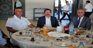 Çanakkalede Bayramlaşma Töreni