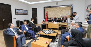 Afyonkarahisar Basın Yayın Derneğinden Başkan Çobana Ziyaret