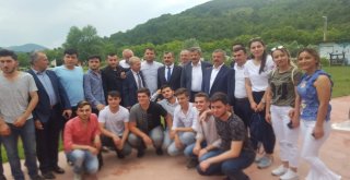 Zonguldak Milletvekilleri Devrek Ak Parti Teşkilatına Teşekkür Ziyareti Gerçekleştirdiler