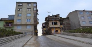 Gemlikte Cadde Ve Sokaklar Elden Geçiyor