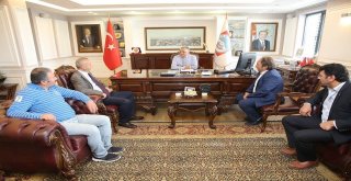 Kayseri Gemerekliler Dernek Yönetimi Başkan Memduh Büyükkılıçı Ziyaret Etti